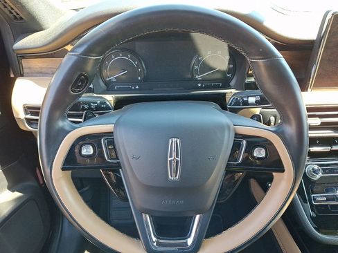 Used 2020 Lincoln Corsair Reserve image 19