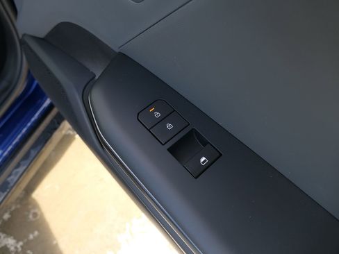 New 2025 Kia K4 LXS image 23