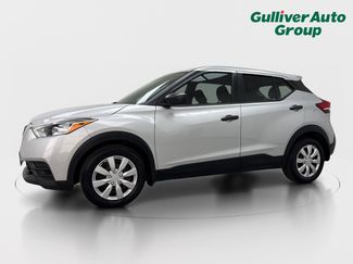 Used 2020 Nissan Kicks S FWD video 2