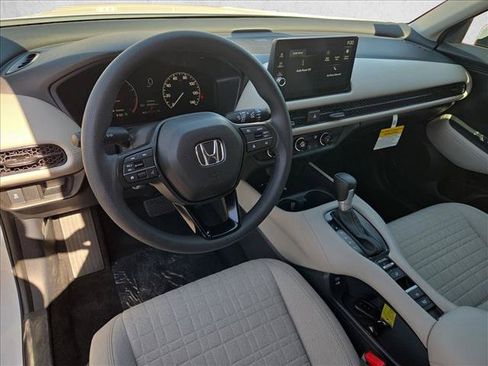 New 2027 Honda HR-V LX image 3