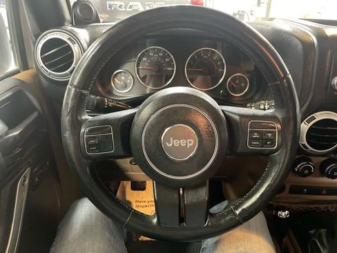 Used 2013 Jeep Wrangler Rubicon w/ PWR Convenience Group image 14