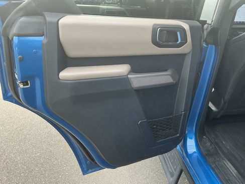 Used 2023 Ford Bronco Wildtrak AWD/4WD image 28