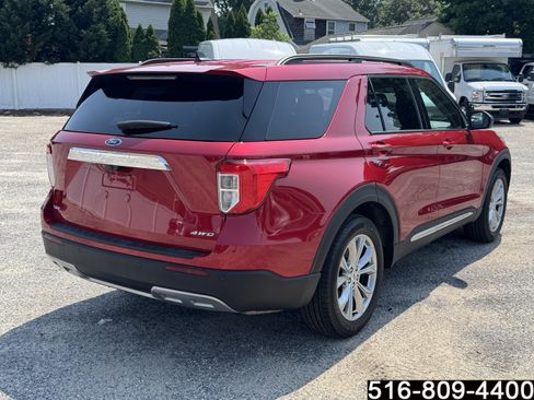 Used 2023 Ford Explorer XLT w/ Equipment Group 202A AWD/4WD image 5