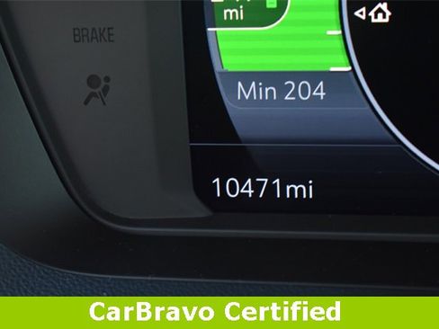 Certified 2023 Chevrolet Bolt EUV Premier w/ Sun & Sound Package image 25