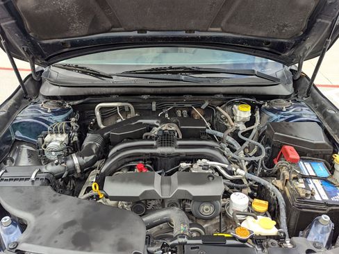 Used 2018 Subaru Outback 2.5i Touring w/ Popular Package #3 image 27