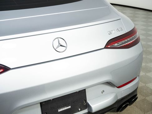Used 2022 Mercedes-Benz AMG GT 43 image 36