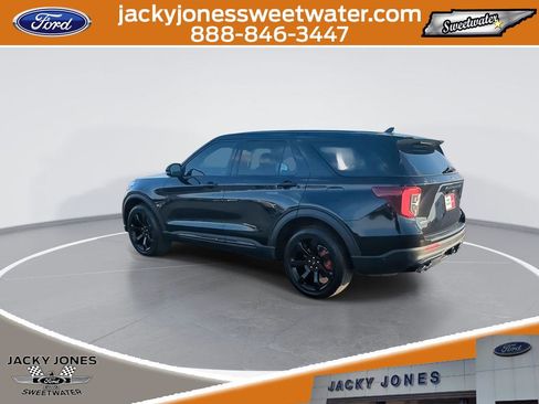 Certified 2022 Ford Explorer ST w/ Equipment Group 401A image 6