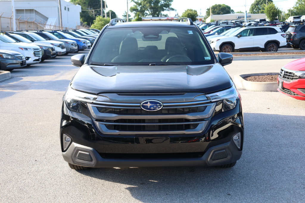 Used 2026 Subaru Forester Limited AWD/4WD image 4