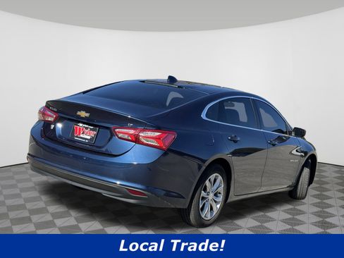 Used 2022 Chevrolet Malibu LT image 3