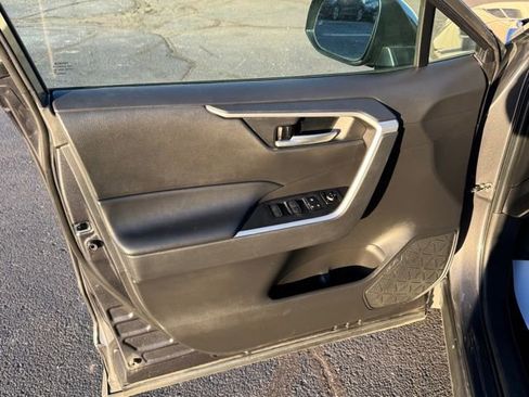 Used 2023 Toyota RAV4 XLE image 12