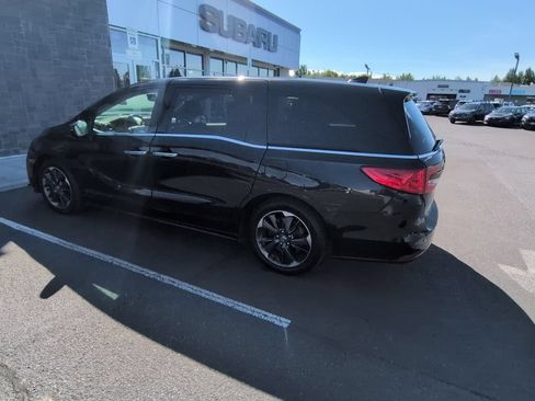 Used 2022 Honda Odyssey Elite image 9