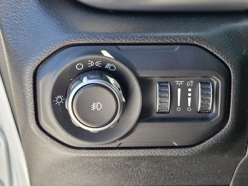 Used 2018 Jeep Wrangler Unlimited Sport AWD/4WD image 26
