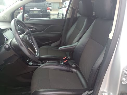 Used 2017 Buick Encore Preferred image 10
