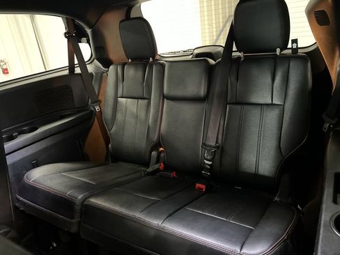 Used 2019 Dodge Grand Caravan GT FWD image 24