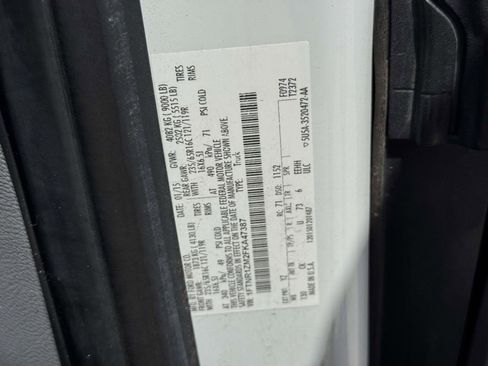 Used 2015 Ford Transit 250 130 Low Roof w/ Exterior Upgrade Package RWD image 24