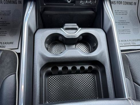 Used 2023 RAM 1500 Laramie image 30