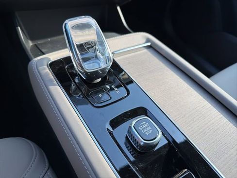 New 2026 Volvo XC90 B6 Plus w/ Protection Package Premier image 24