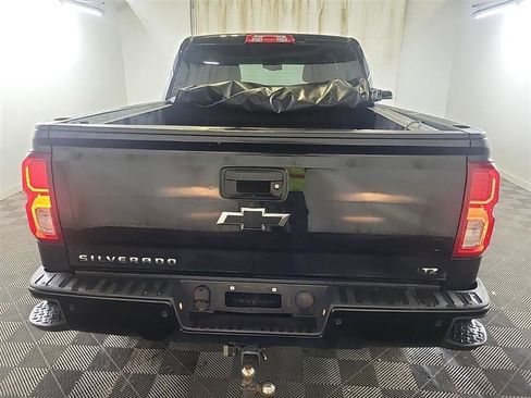 Used 2018 Chevrolet Silverado 1500 LTZ Z71 w/ LTZ Plus Package image 5