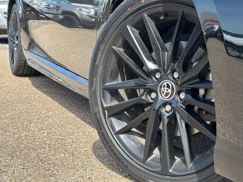 Used 2021 Toyota Camry XSE image 2