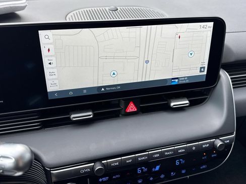 New 2026 Hyundai Ioniq 5 SEL image 10