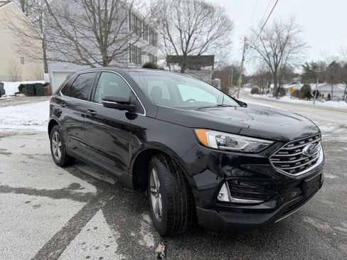 Used 2019 Ford Edge SEL image 20