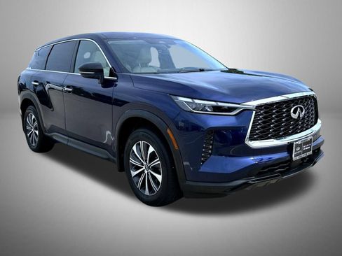 Certified 2024 INFINITI QX60 Pure AWD/4WD image 3