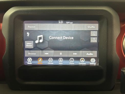 Used 2020 Jeep Wrangler Unlimited Rubicon AWD/4WD image 6