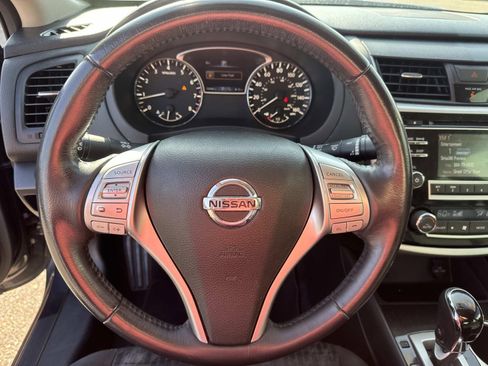 Used 2018 Nissan Altima 2.5 SV image 21