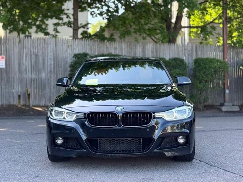 Used 2018 BMW 340i xDrive Sedan w/ Premium Package AWD/4WD image 9
