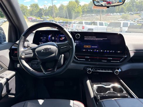 New 2025 Chevrolet Silverado EV RST image 26