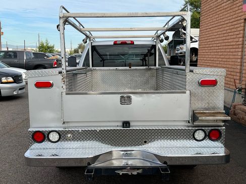 Used 2018 Chevrolet Silverado 2500 W/T RWD image 8