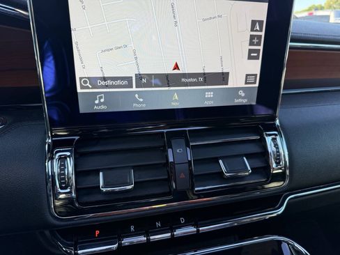 Used 2019 Lincoln Navigator Reserve AWD/4WD image 29
