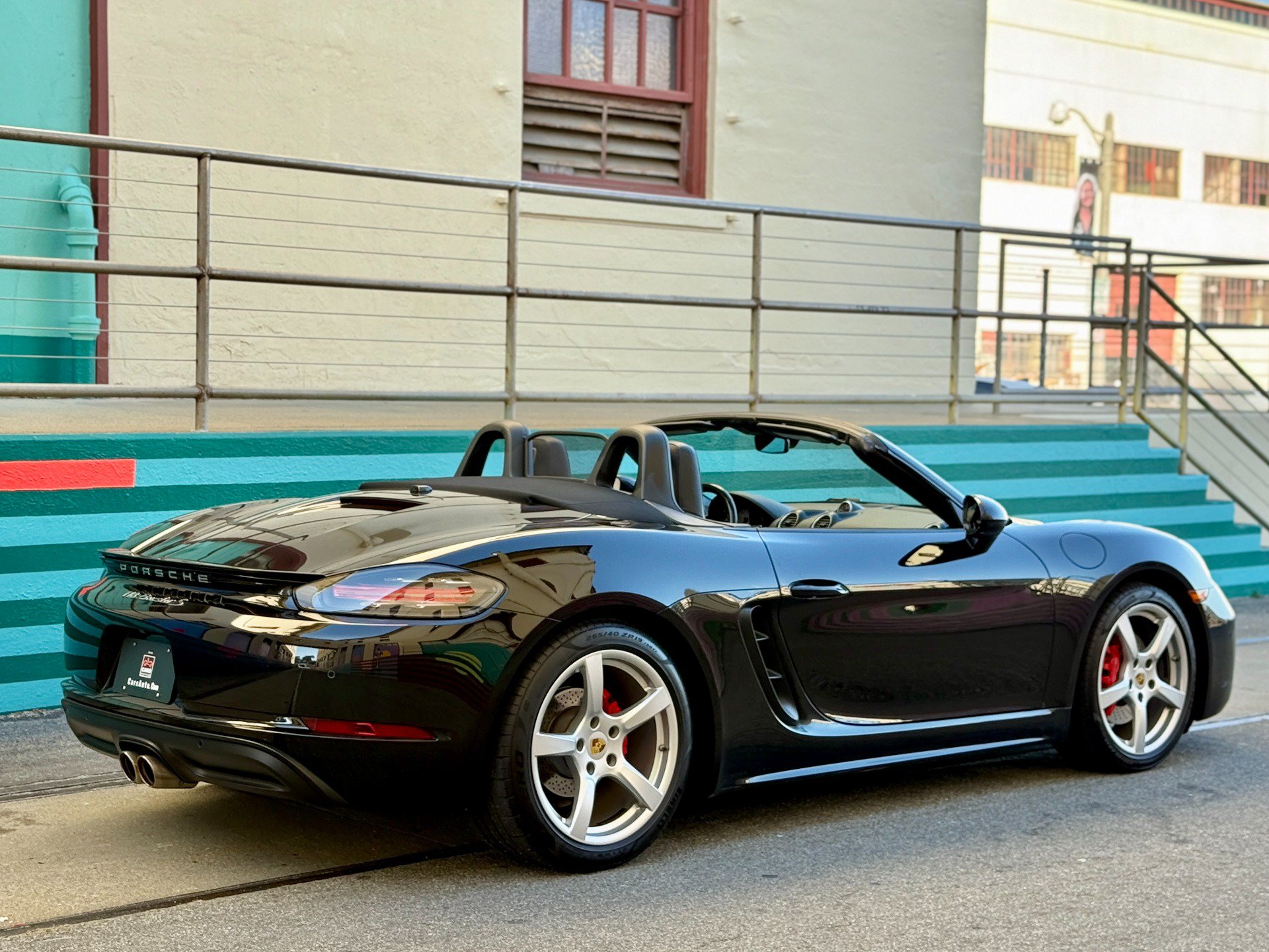 Used 2017 Porsche 718 Boxster S RWD image 19