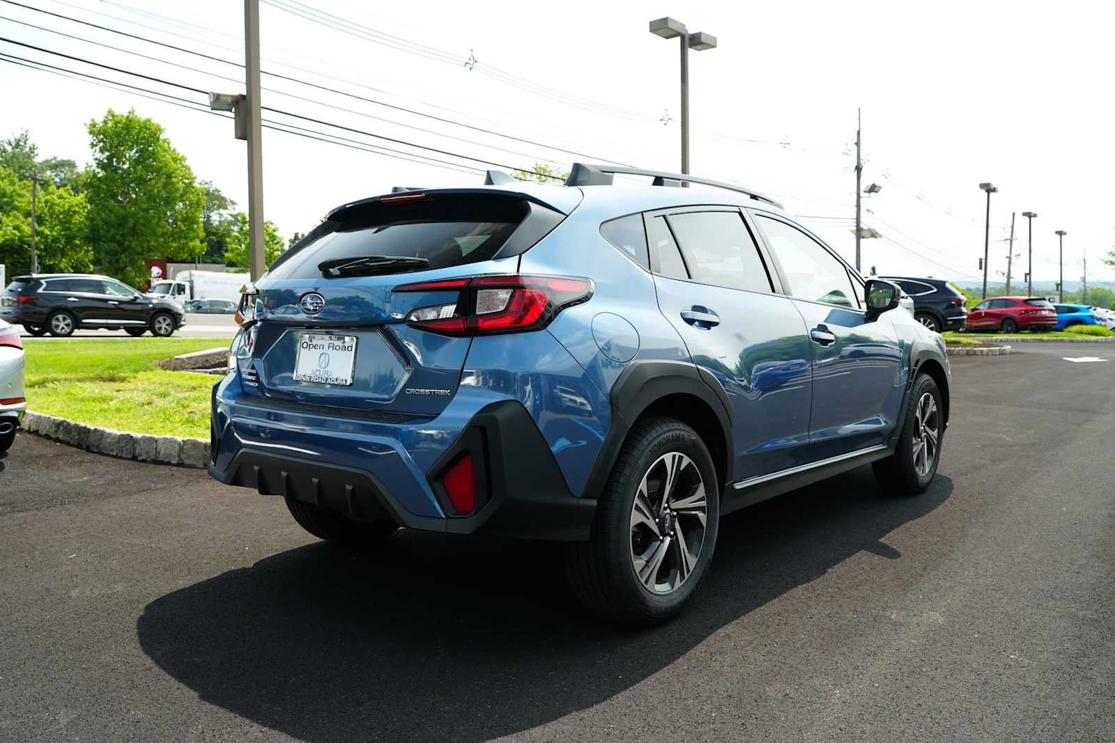 Used 2024 Subaru Crosstrek 2.0i Premium AWD/4WD image 7