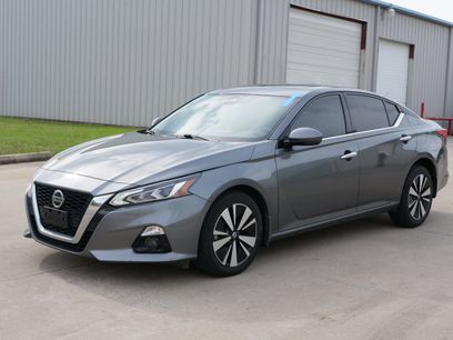 Used 2022 Nissan Altima 2.5 SL