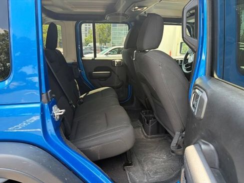 Used 2023 Jeep Wrangler Unlimited Sport AWD/4WD image 25