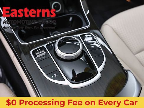 Used 2018 Mercedes-Benz C 300 4MATIC Sedan image 20