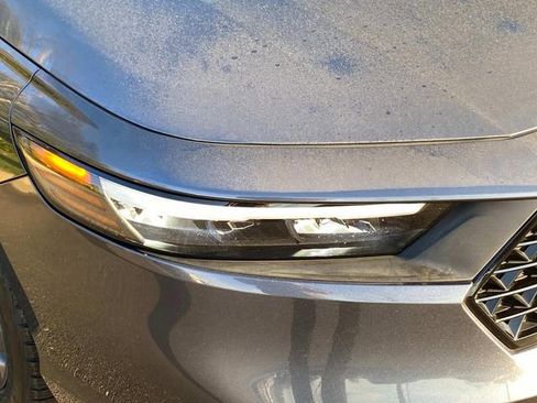 Used 2024 Honda Accord EX image 4