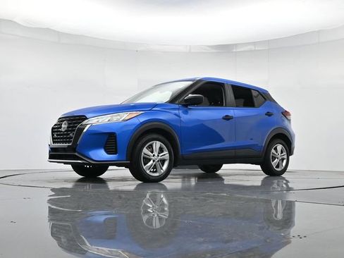 Used 2024 Nissan Kicks S FWD image 36