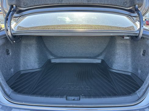 Used 2022 Honda Accord LX image 19