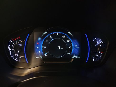 Used 2020 Hyundai Santa Fe SEL FWD image 23