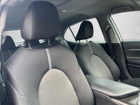 Used 2023 Toyota Camry LE image 23