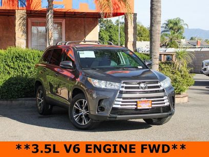 Used 2019 Toyota Highlander LE
