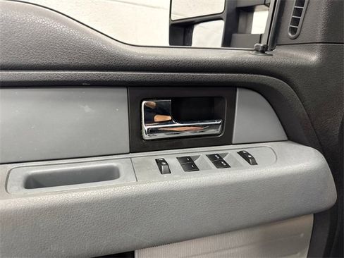 Used 2012 Ford F150 XLT w/ XTR Pkg image 8