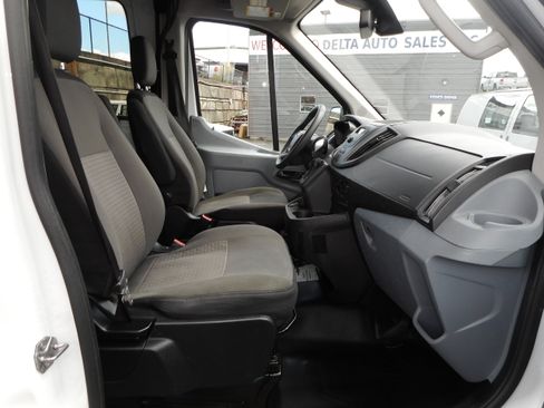 Used 2019 Ford Transit 250 148 Medium Roof RWD image 28