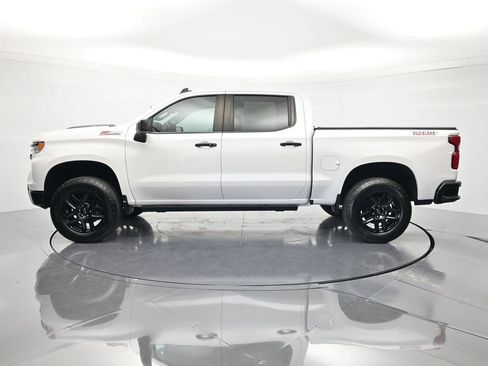 Certified 2023 Chevrolet Silverado 1500 LT Trail Boss w/ Protection Package AWD/4WD image 8