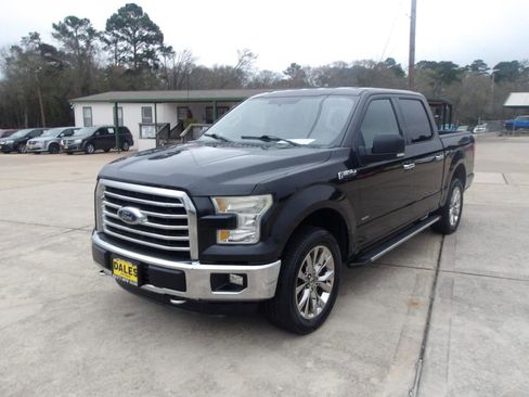 Used 2015 Ford F150 XLT w/ Equipment Group 302A Luxury image 2