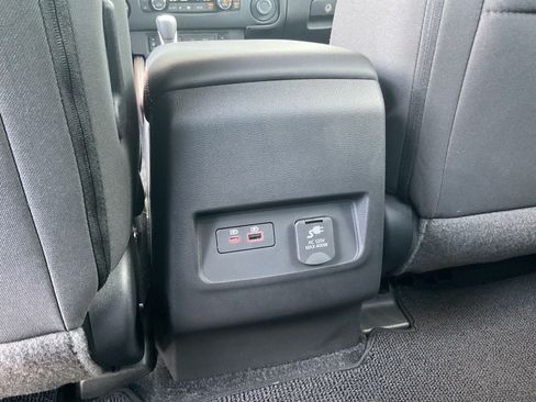 Used 2023 Nissan Frontier PRO-4X w/ Pro Convenience Package AWD/4WD image 15