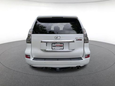 Used 2019 Lexus GX 460 Premium w/ Premium Package AWD/4WD image 4