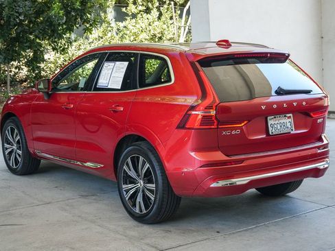 Used 2023 Volvo XC60 B5 Plus w/ Climate Package AWD/4WD image 4